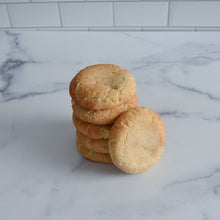 Load image into Gallery viewer, Patrick&#39;s Famous Snickerdoodle - Dozen
